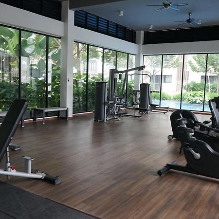 Friends & Family Apartment At Midhill Genting 8Pax Free Wifi Гентинг Хайлендс Екстериор снимка