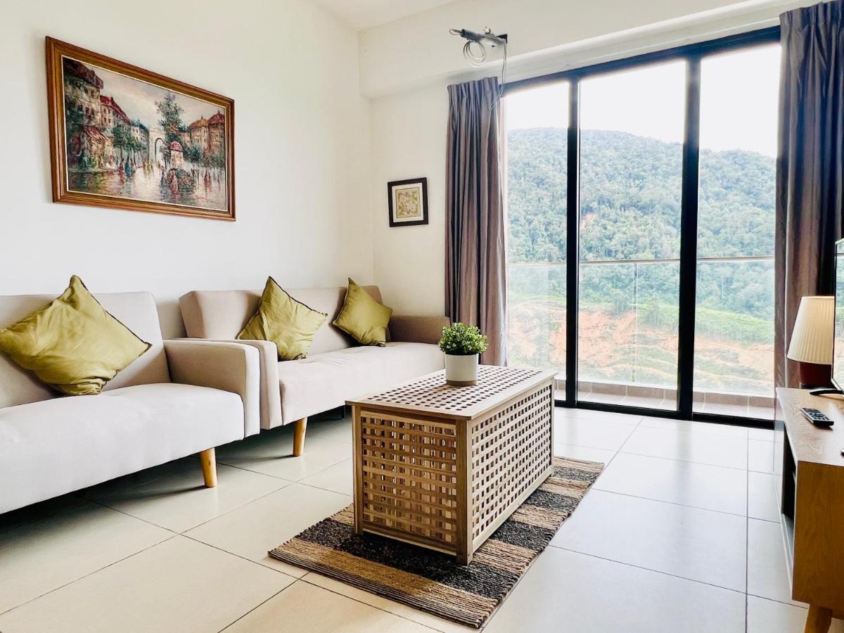 Friends & Family Apartment At Midhill Genting 8Pax Free Wifi Гентинг Хайлендс Екстериор снимка
