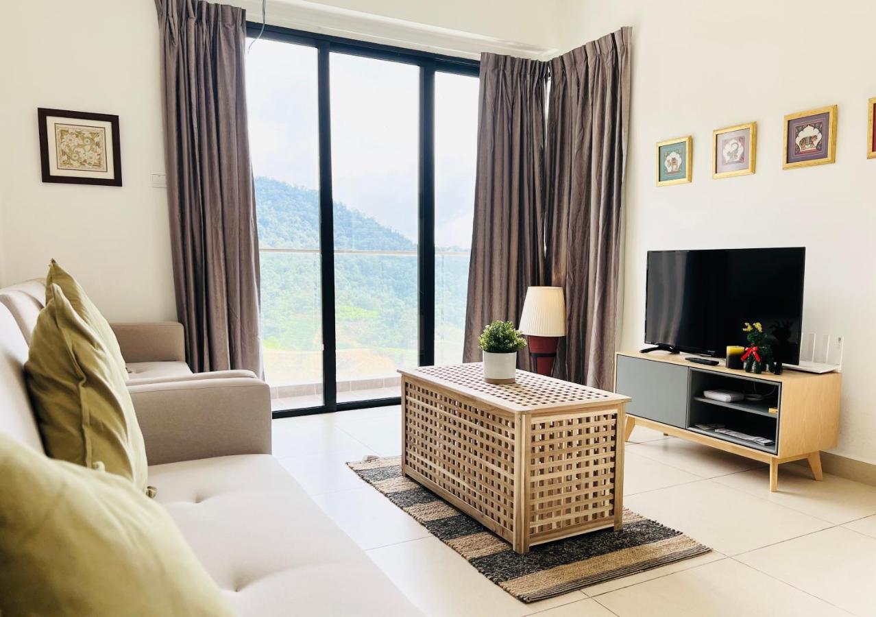 Friends & Family Apartment At Midhill Genting 8Pax Free Wifi Гентинг Хайлендс Екстериор снимка