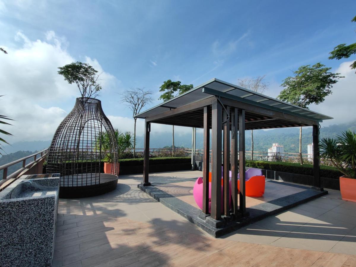 Friends & Family Apartment At Midhill Genting 8Pax Free Wifi Гентинг Хайлендс Екстериор снимка