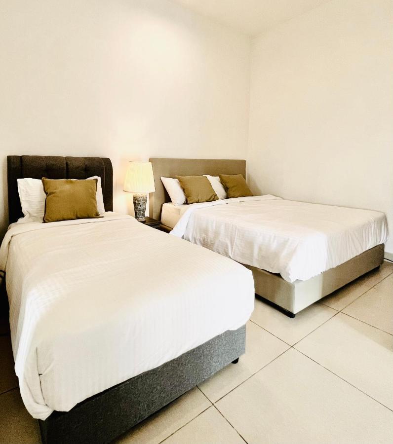 Friends & Family Apartment At Midhill Genting 8Pax Free Wifi Гентинг Хайлендс Екстериор снимка