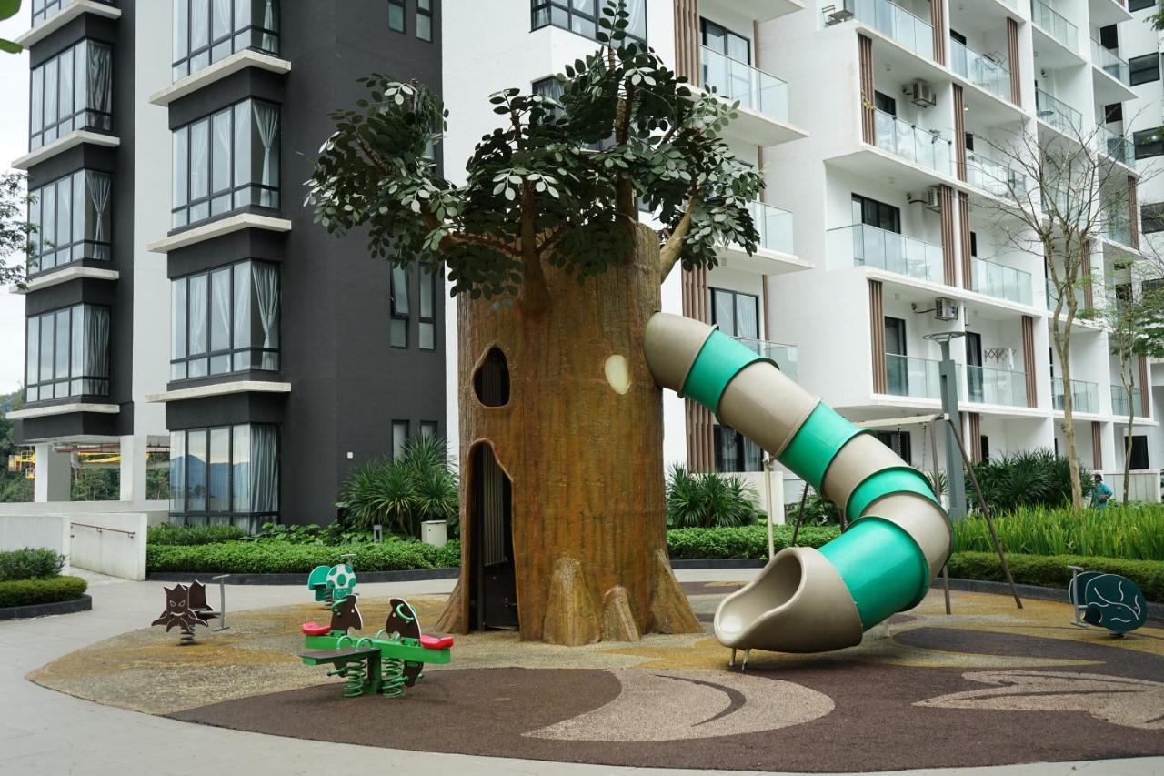 Friends & Family Apartment At Midhill Genting 8Pax Free Wifi Гентинг Хайлендс Екстериор снимка